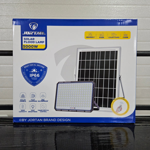 Lampa Solară pentru Curte